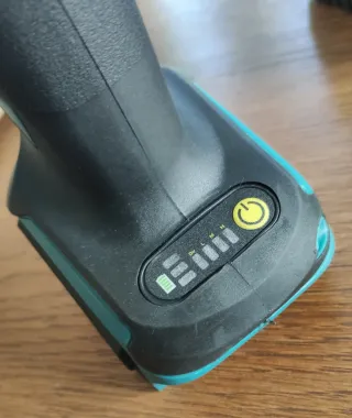 Amoladora NUEVA!! de 125mm con bateria y cargador