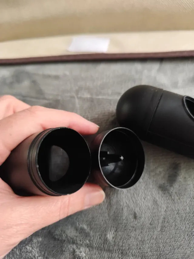 Dispenser sacchetti igienici per cani