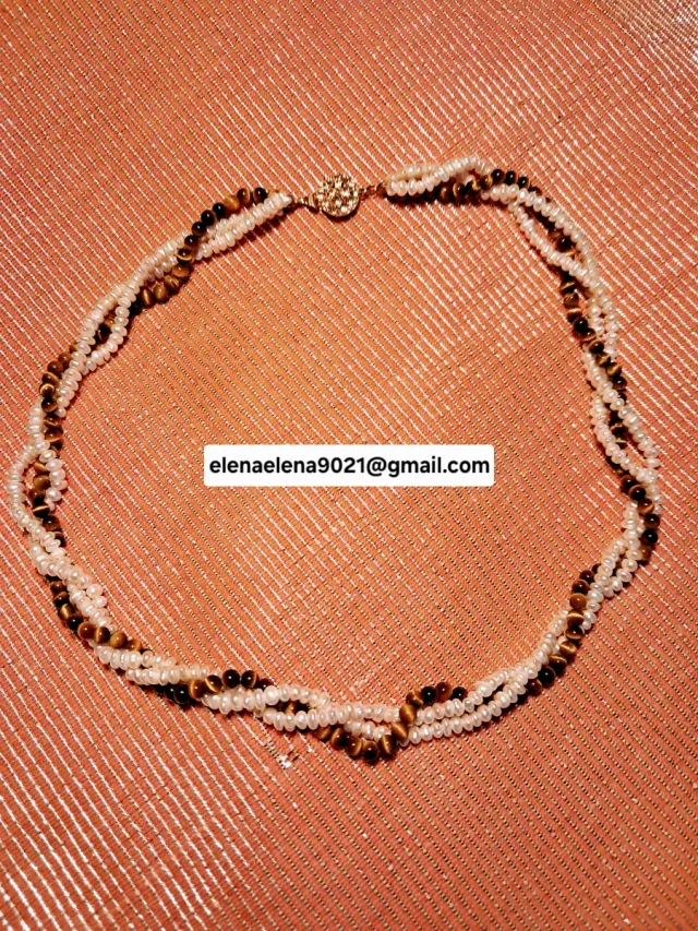 Collar de perlas y ojo de tigre