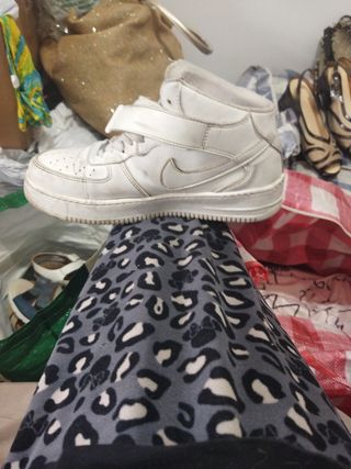 Nike Air Force 1 Blancas Talla 38'5