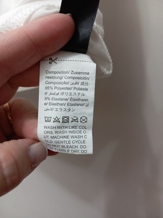 Top blanco sin mangas