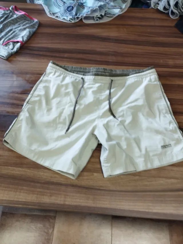 Bañador hombre beige