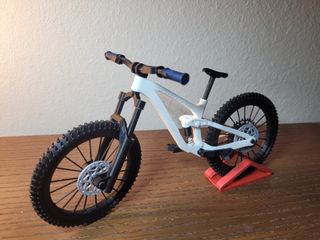 Miniatura Cross Country MTB Full Suspension