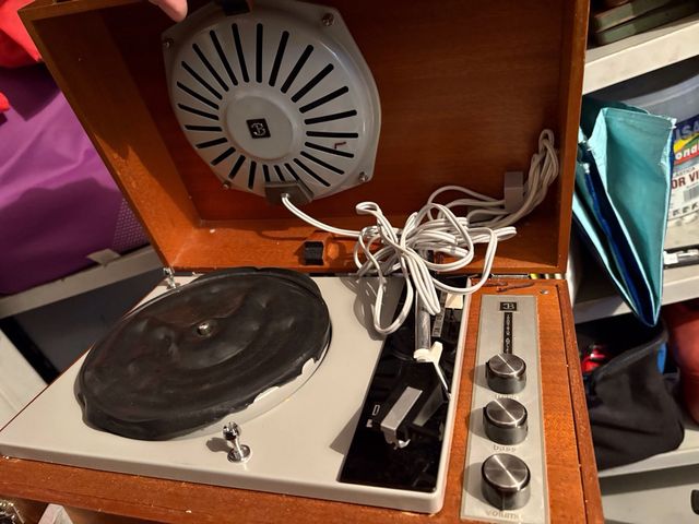 Tocadiscos Berühmter Pocket 567 Vintage