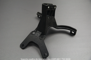Soporte cuadro de instrumentos GSXR 600 / 750 SRAD