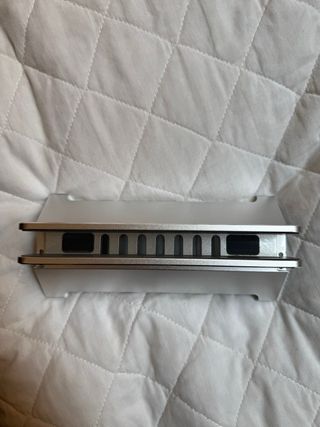 Soporte Vertical Aluminio Portátil/MacBook