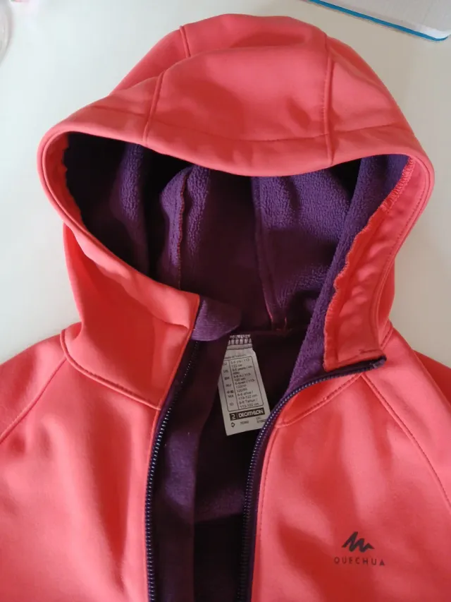 Abrigo impermeable Decathlon coral T5-6
