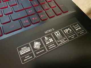 Acer Nitro Gaming  Laptop   i7 - 32  GB ram  win11