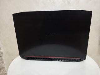 Acer Nitro Gaming  Laptop   i7 - 32  GB ram  win11