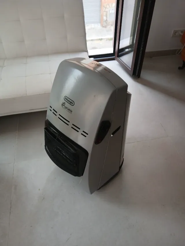 Estufa DeLonghi Variable Blue Flame