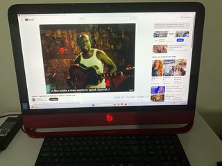 HP Envy 23 All-in-One PC Rojo/Negro