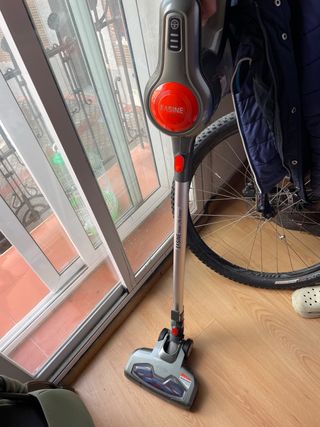 Aspiradora Easine H70