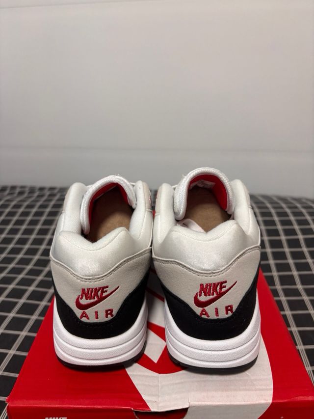 Nike Air Max 1 Negro Blanco