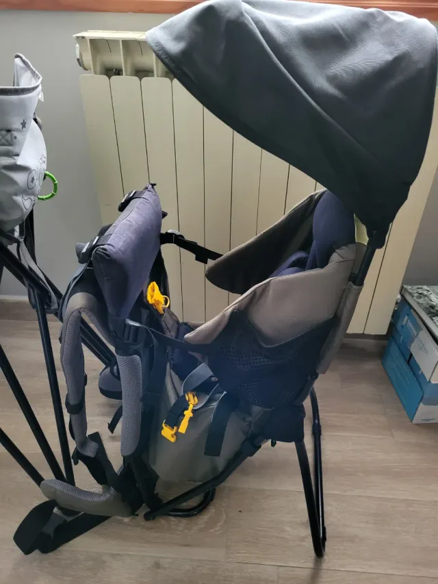 Mochila portabebés Deuter