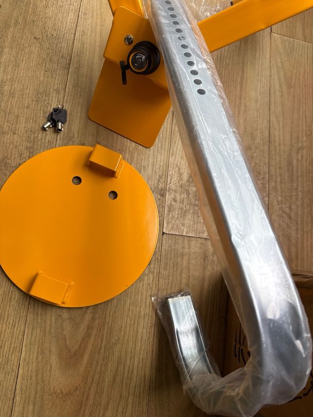 Blocco antifurto per auto/roulotte