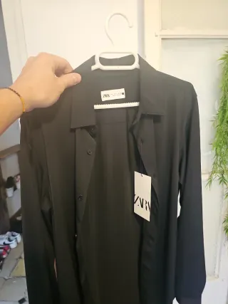 Camisa Zara Negra Manga Larga Material elastico