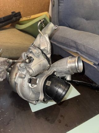 Turbo Continental Golf 8 R / S3 / Cupra Formentor