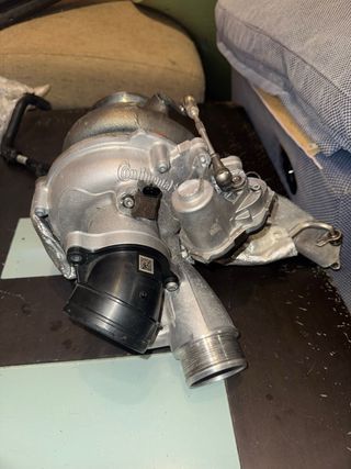 Turbo Continental Golf 8 R / S3 / Cupra Formentor