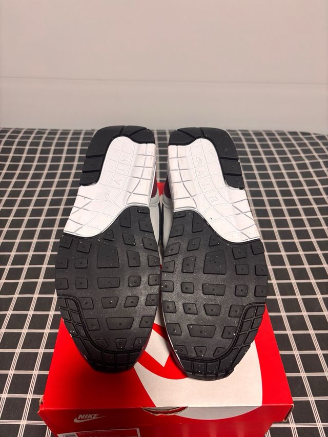 Nike Air Max 1 granate y Blanco