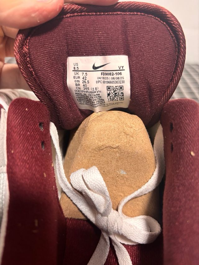 Nike Air Max 1 granate y Blanco