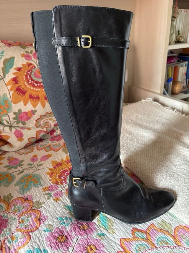 Botas altas  de vestir negras