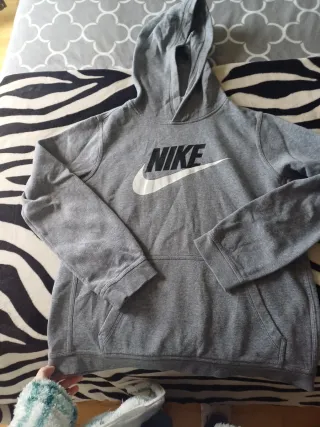 Sudadera Nike Gris