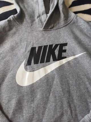 Sudadera Nike Gris