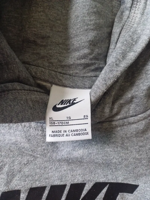 Sudadera Nike Gris
