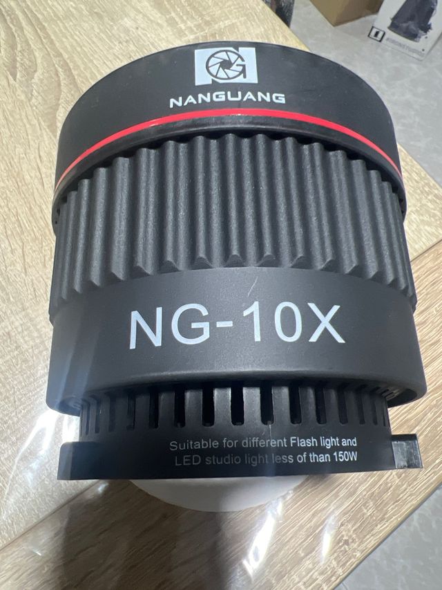 Lente NG-10X NANGUANG con 4 filtros