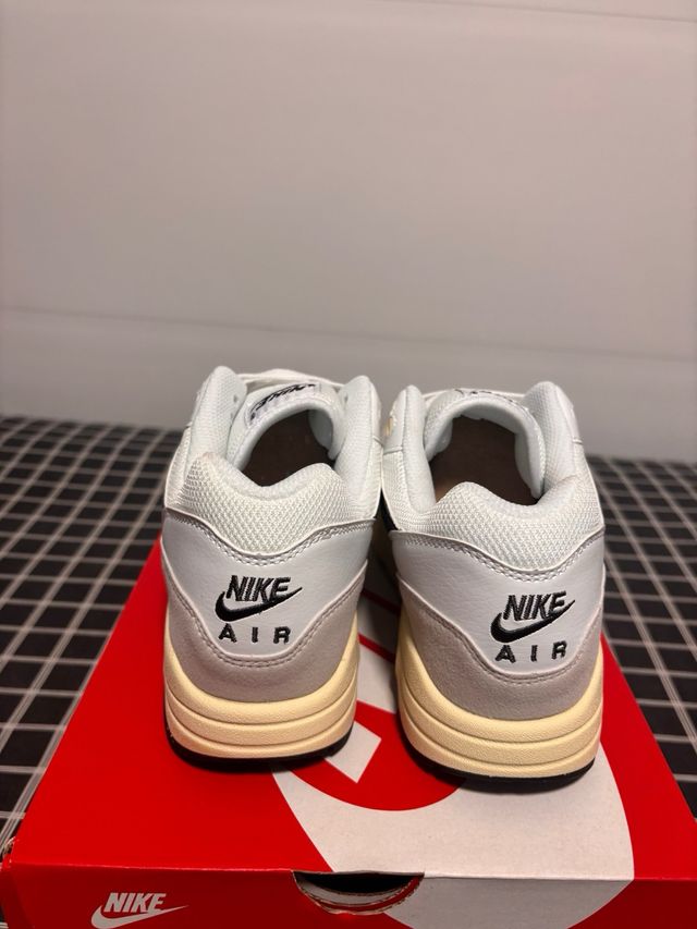 Nike Air Max 1 Beige/Blanco