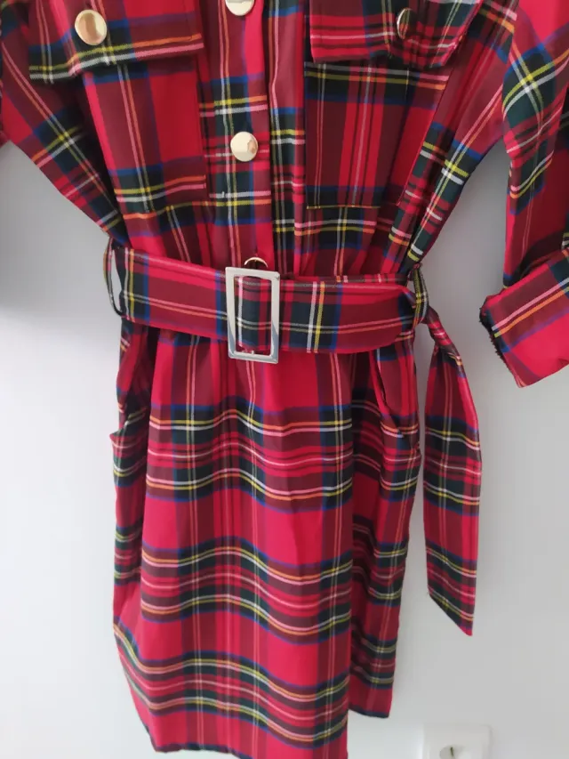 Vestido a cuadros rojo