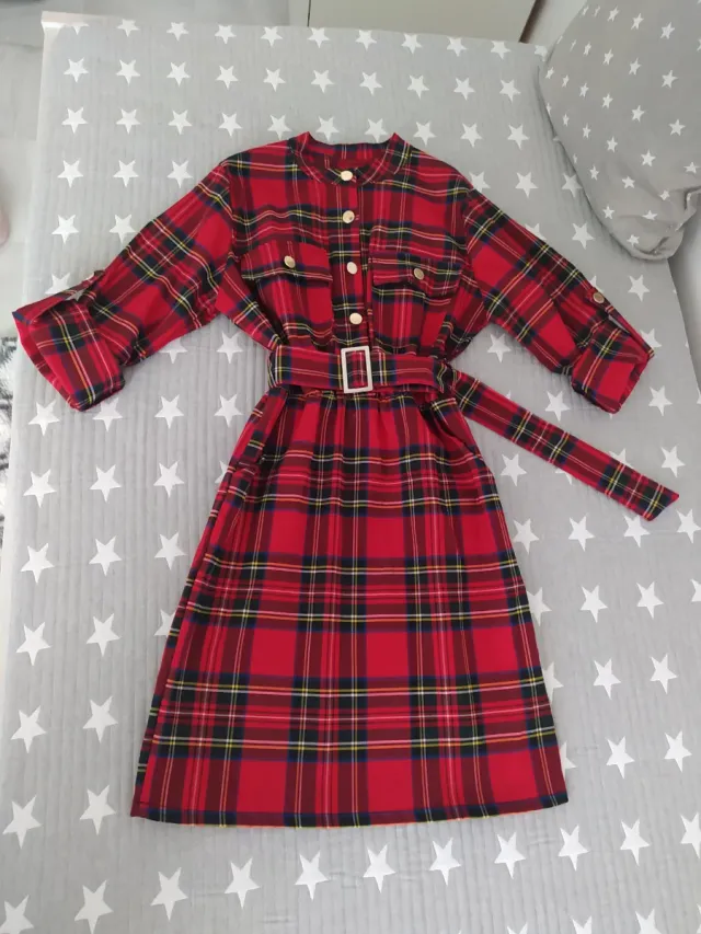 Vestido a cuadros rojo