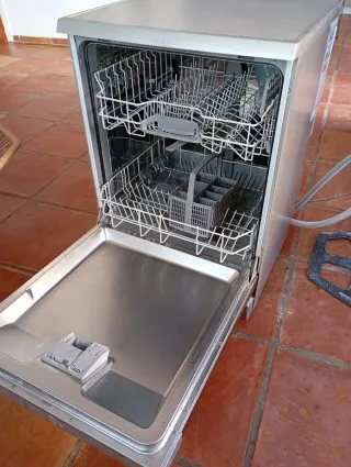 Lavavajillas Bosch SMS40E38EU – Acero inoxidable