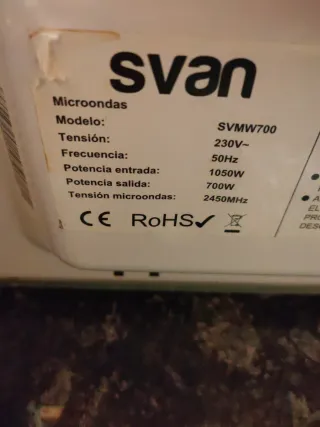 Microondas Svan 700W Blanco