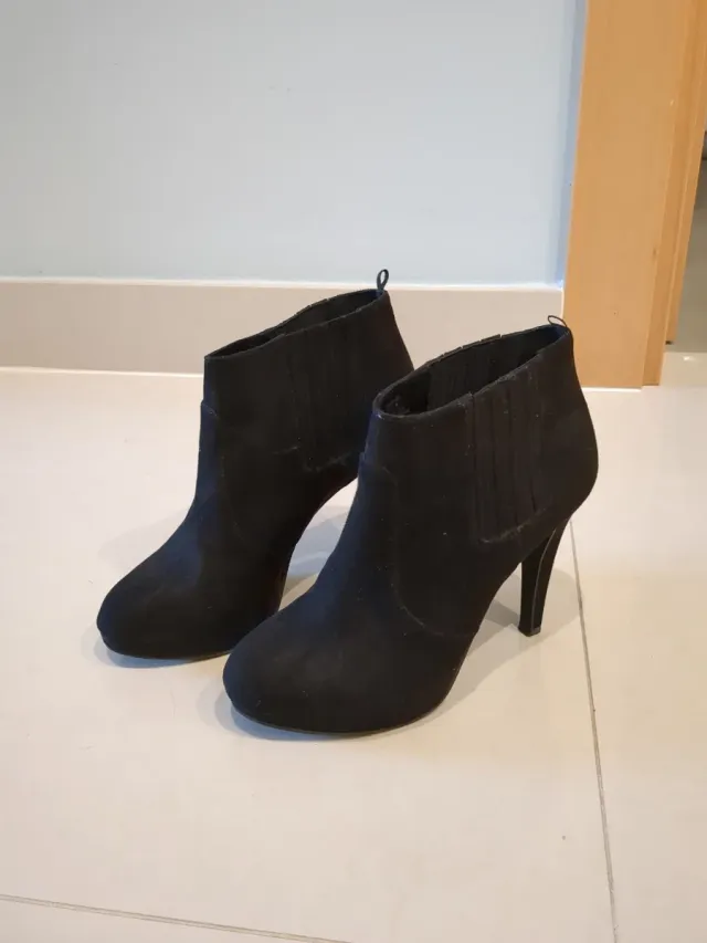 Botines de tacón negros talla 37