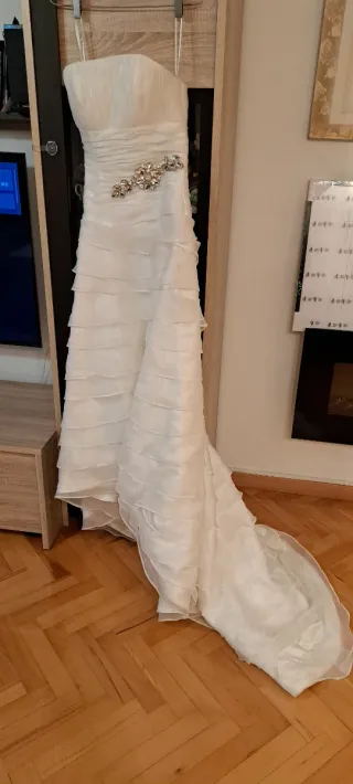Vestido de Novia Blanco con Pedrería