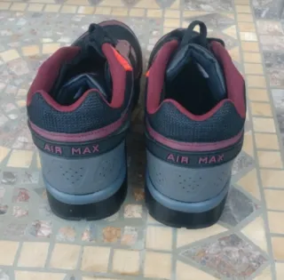 Scarpe Nike uomo nere e rosse