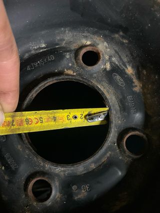 Rueda de repuesto ford Continental 125/80/15