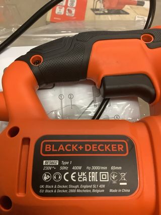Black+Decker Sierra Sable BES602 400W