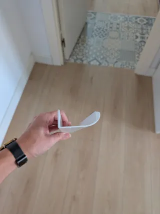 Tirador blanco para armario/mueble