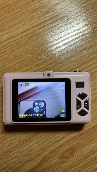 Cámara Digital Rosa Estilo Retro