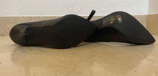 Zapatos de tacón stilettos negros