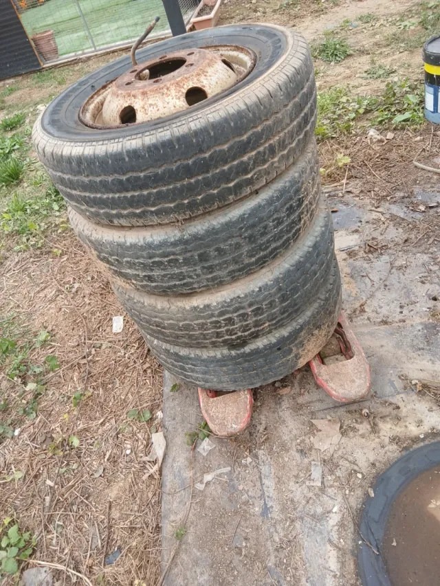 Llantas de camión (juego de 4)