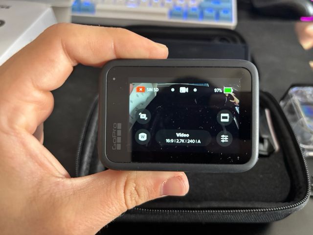 GoPro Hero 13 con Accesorios