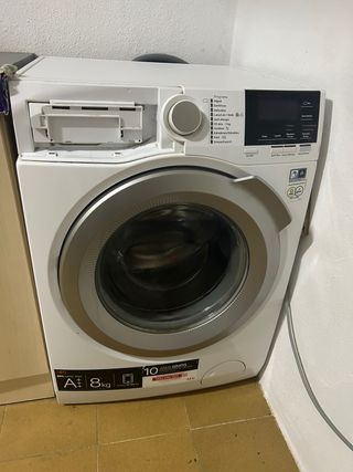 Lavadora AEG para piezas