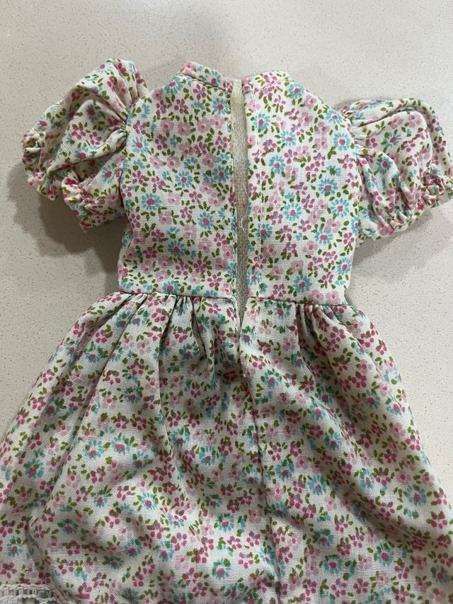 Vestido Muñeca Lesly Flores y Encaje