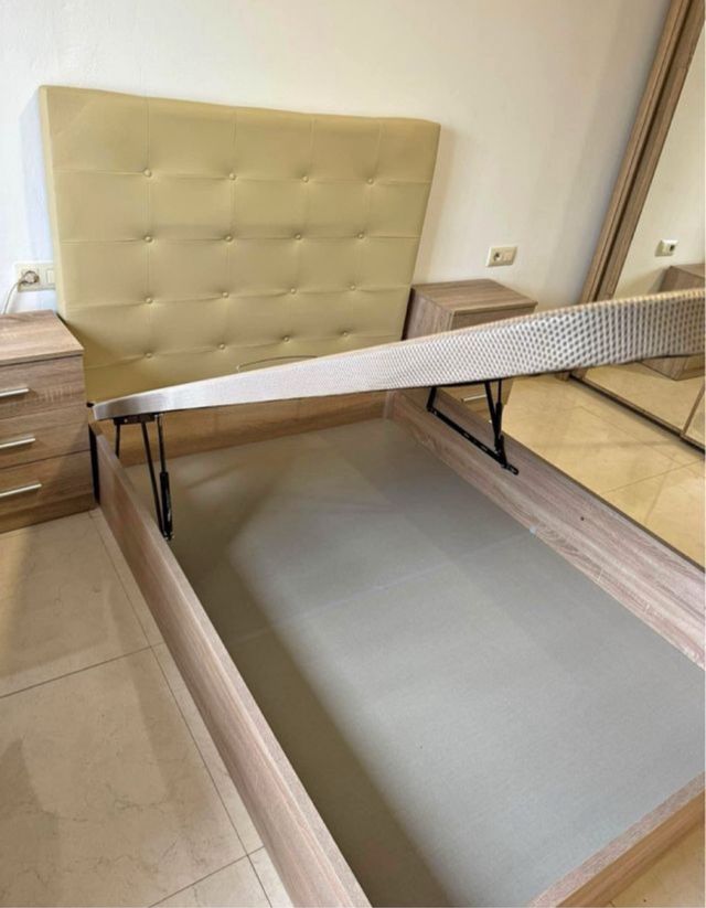 Letto abbattibile e materasso