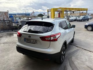 Nissan Qashqai 2015