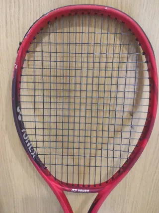 Raqueta Yonex VCORE 100 Roja
