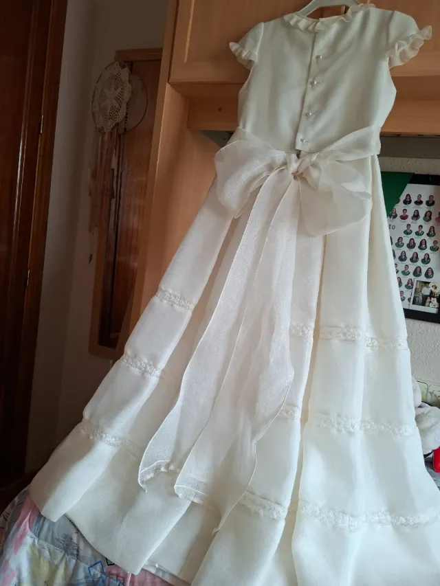 Vestido de Comunión Seda Natural Beige